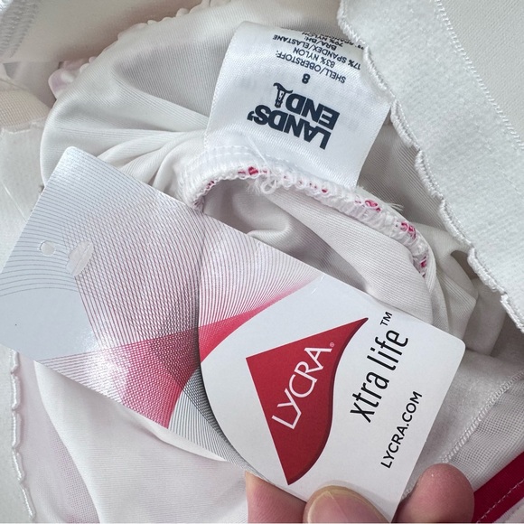 Lands End Nautical Red/White Stripe Halter Tankini Swim Top Only Women’s 8 NWT - Picture 5 of 8